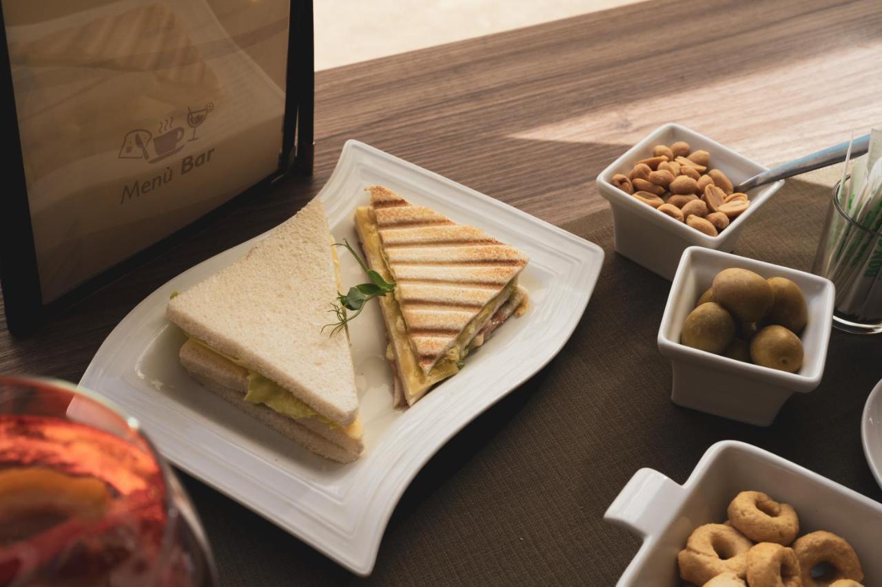 Best Western Plus Hotel Perla Del Porto Catanzaro Ngoại thất bức ảnh