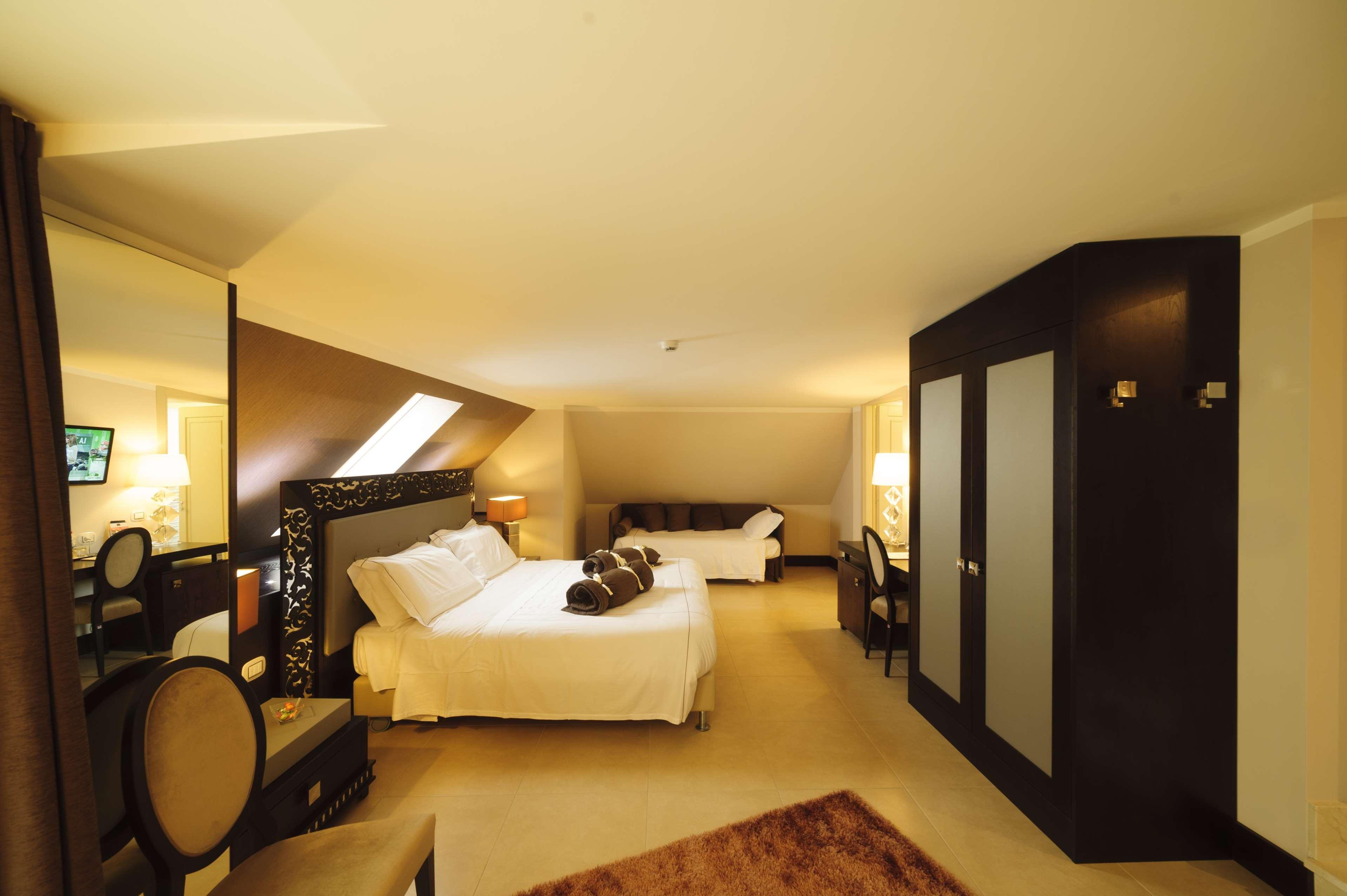 Best Western Plus Hotel Perla Del Porto Catanzaro Ngoại thất bức ảnh